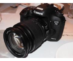 Canon EOS 7D Digital SLR Camera 3LENS Kit