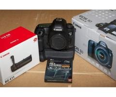 London used Canon EOS 5D Mark III Cameras